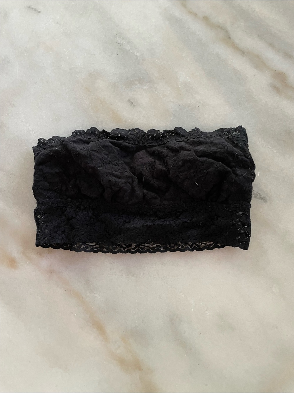 Hanky Panky Black Lace Bandeau Bralette
